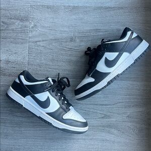 Nike Dunk Low “Panda” Black & White Sneakers Women’s Size 7.5 (Like New)